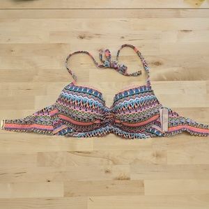 ⚡FLASH SALE!⚡Tribal print VS underwire bikini top